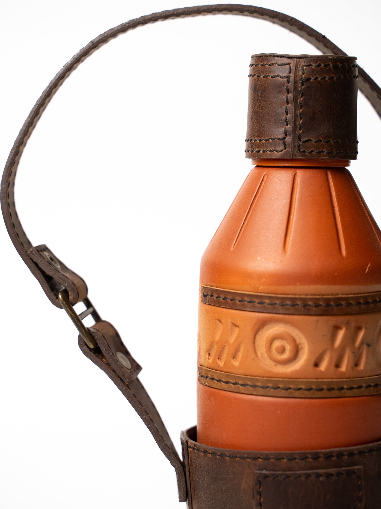 Handcrafted Natural Terracotta Clay Water Bottle (600ml / 20.2 fl oz) by Organic Klayware | Rustic Gift | Natural Cooling | Eco-Friendly | Reusable | Sustainable | Artisanal Craftsmanship | Natural Filtration
