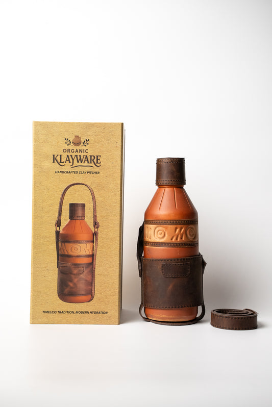 Handcrafted Natural Terracotta Clay Water Bottle (600ml / 20.2 fl oz) by Organic Klayware | Rustic Gift | Natural Cooling | Eco-Friendly | Reusable | Sustainable | Artisanal Craftsmanship | Natural Filtration