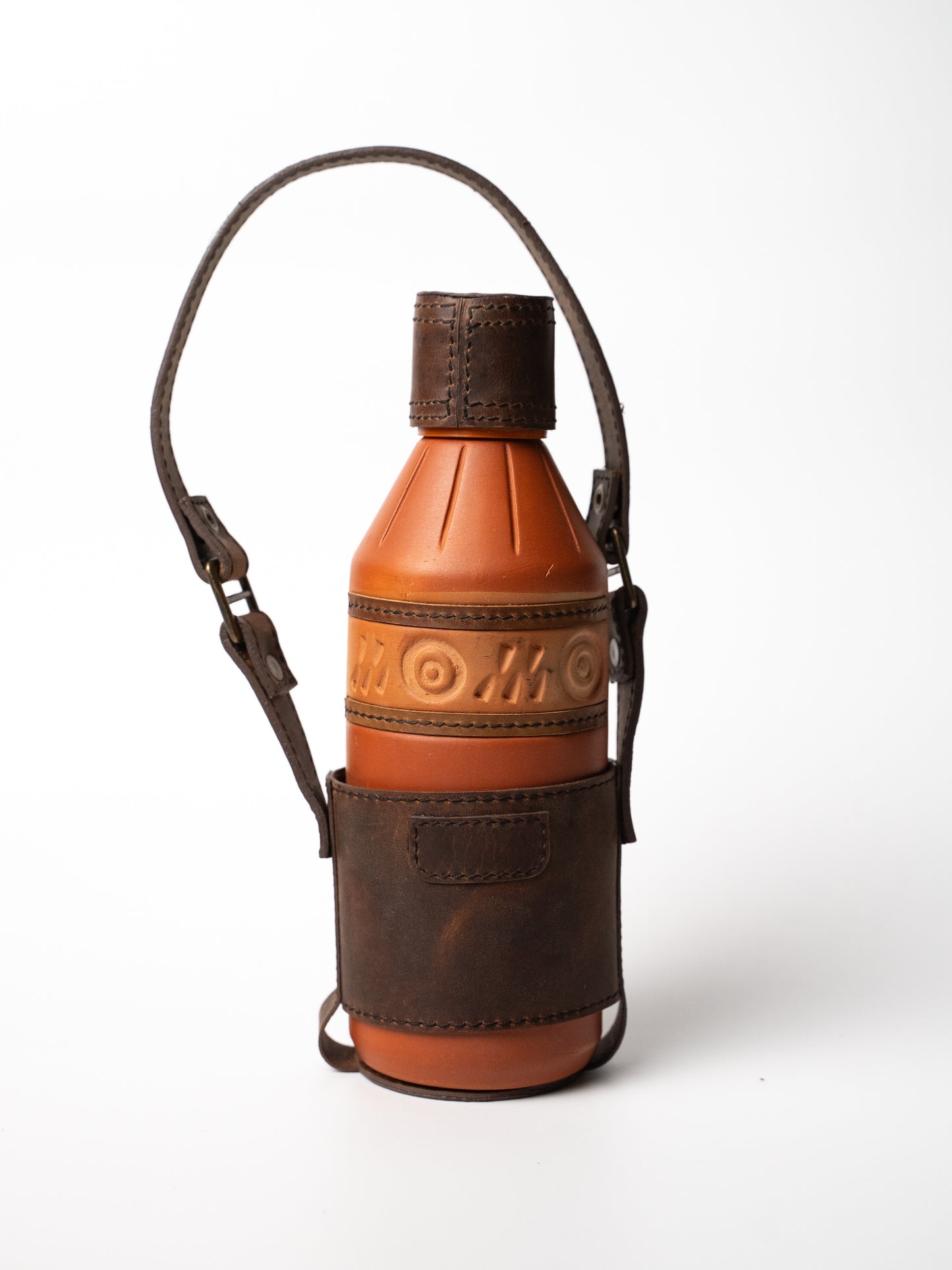 Handcrafted Natural Terracotta Clay Water Bottle (600ml / 20.2 fl oz) by Organic Klayware | Rustic Gift | Natural Cooling | Eco-Friendly | Reusable | Sustainable | Artisanal Craftsmanship | Natural Filtration