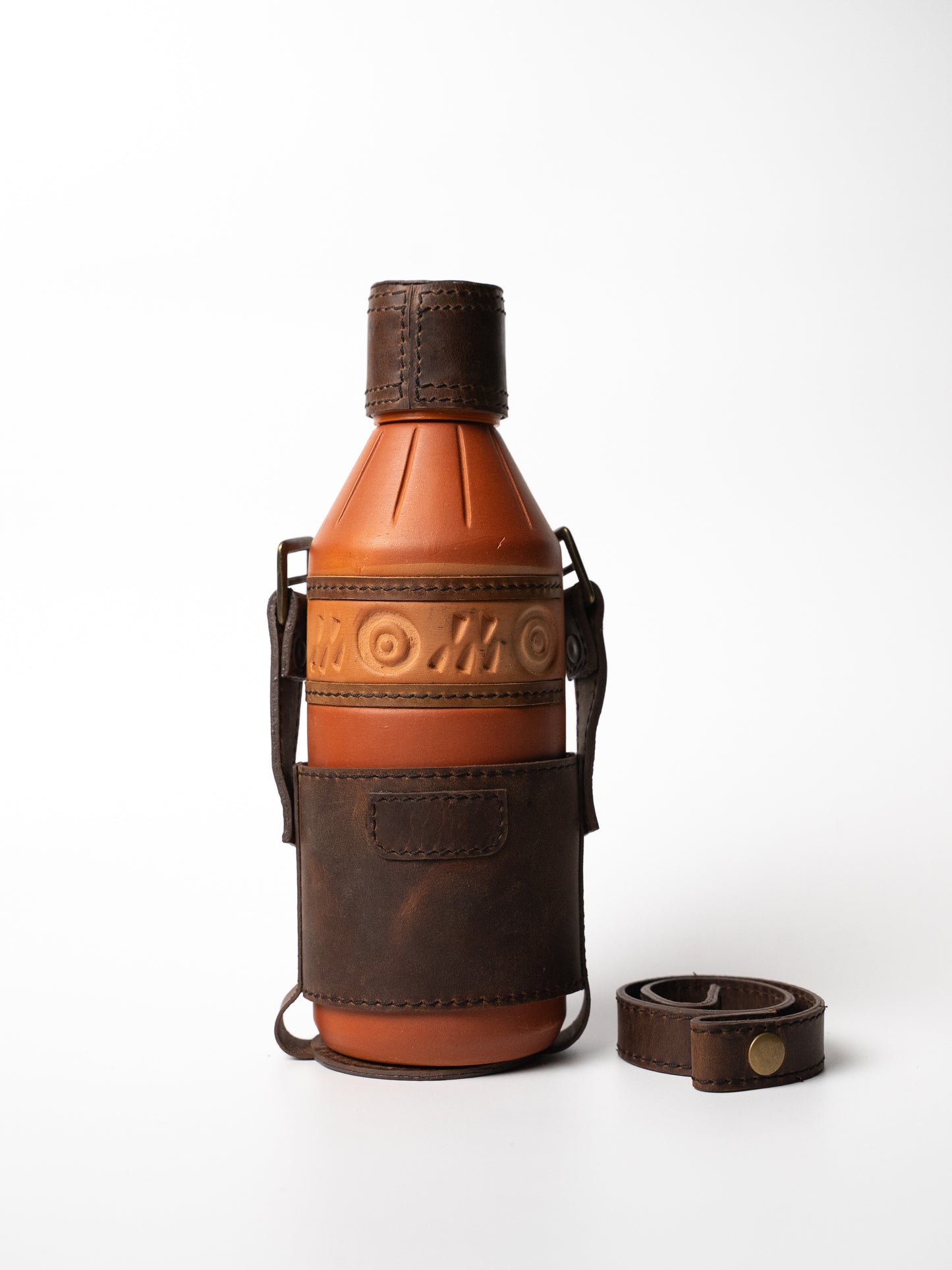 Handcrafted Natural Terracotta Clay Water Bottle (600ml / 20.2 fl oz) by Organic Klayware | Rustic Gift | Natural Cooling | Eco-Friendly | Reusable | Sustainable | Artisanal Craftsmanship | Natural Filtration